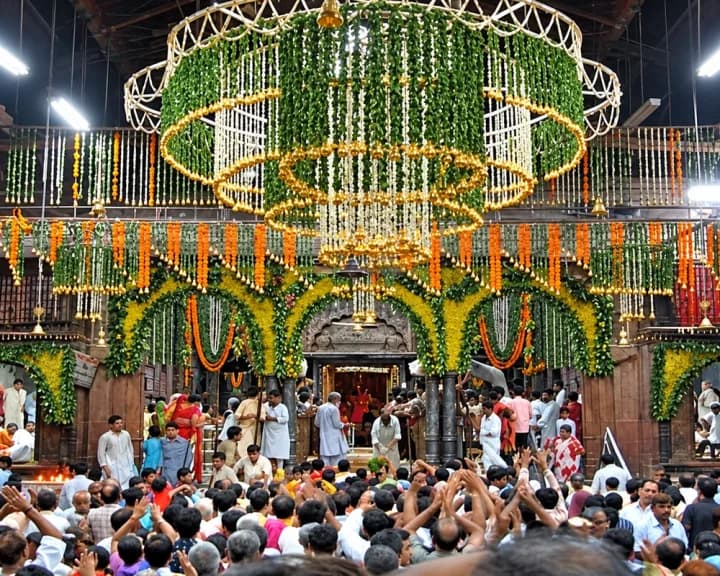 Shri Banke Bihari Ji Temple